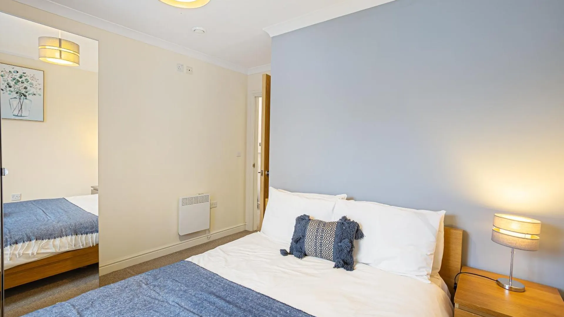 Bookbinders Apartments Leeds City Centre Λιντς